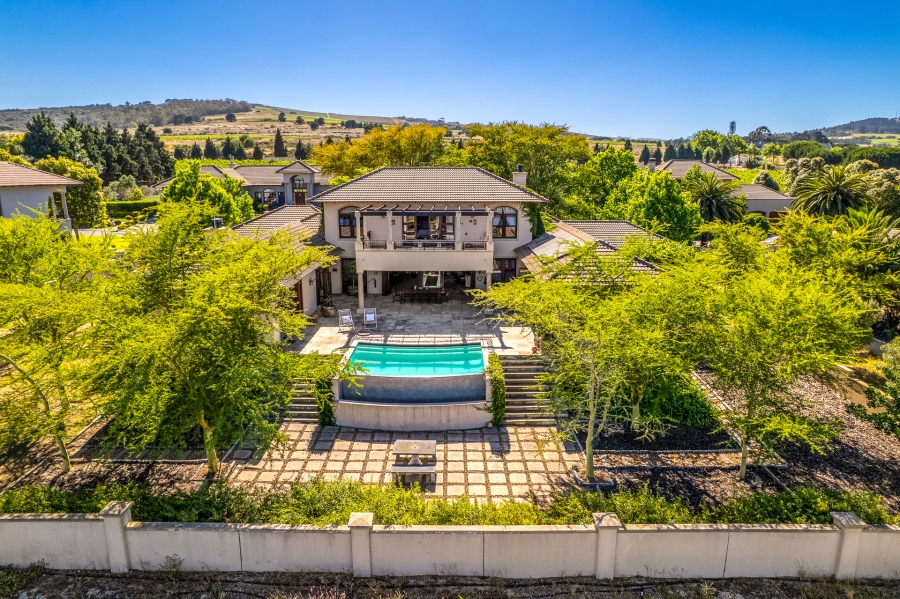 5 Bedroom Property for Sale in Klein Zevenwacht Western Cape